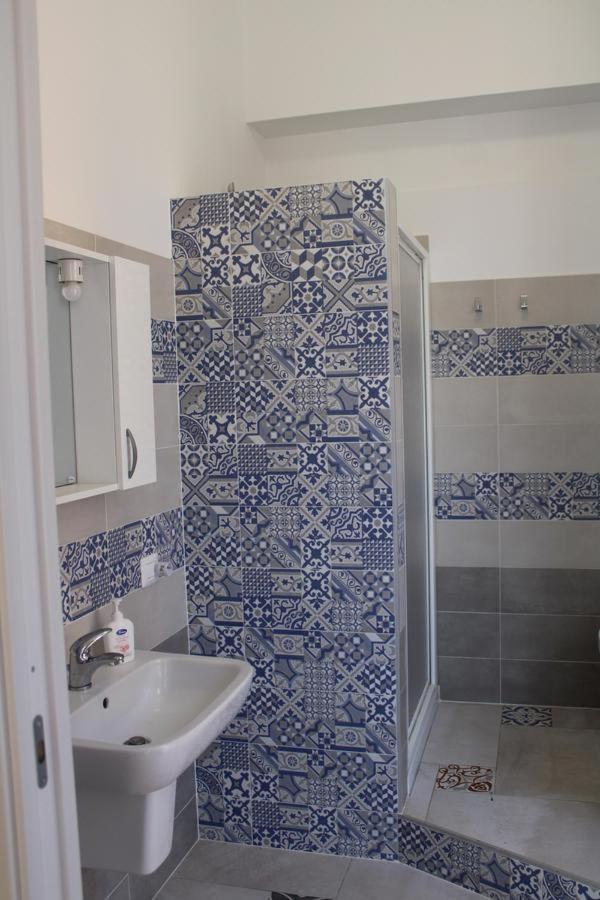 Appartement La Stanza Vicino Al Mare , Una Camera Da Letto E Bagno Con Balcone Vista Mare à Balestrate Extérieur photo