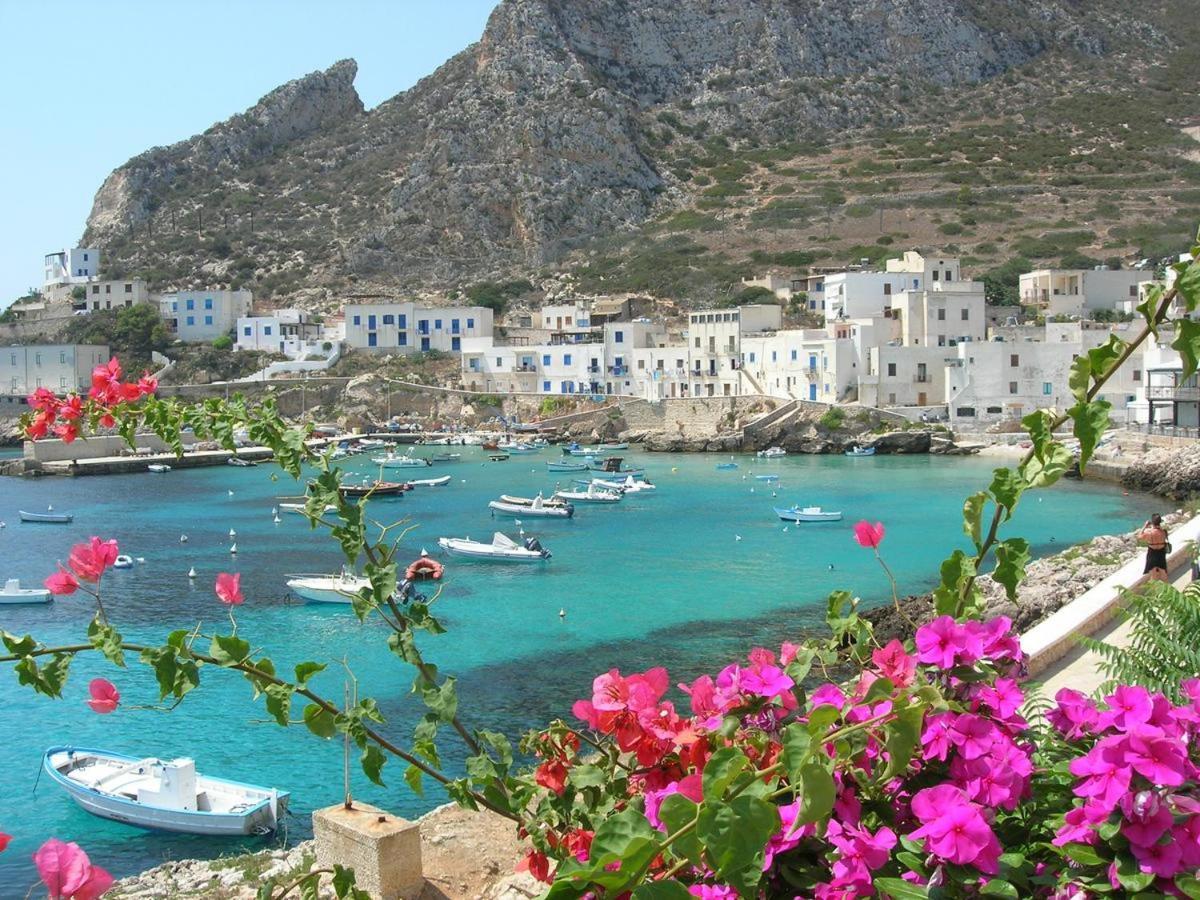 Appartement La Stanza Vicino Al Mare , Una Camera Da Letto E Bagno Con Balcone Vista Mare à Balestrate Extérieur photo