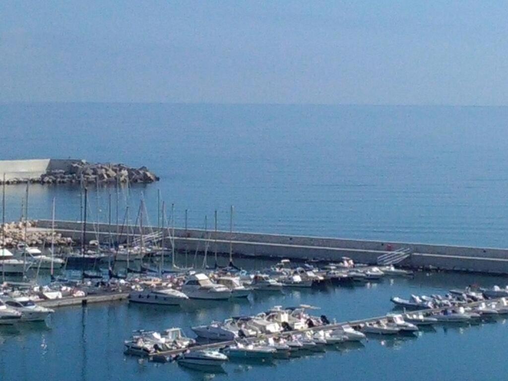 Appartement La Stanza Vicino Al Mare , Una Camera Da Letto E Bagno Con Balcone Vista Mare à Balestrate Extérieur photo